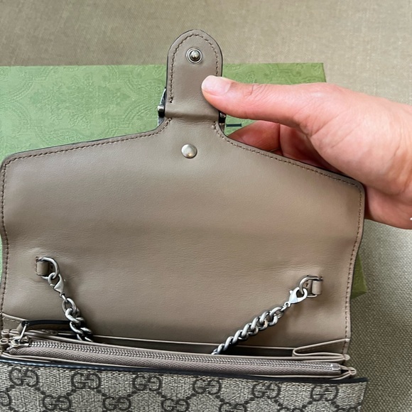 Gucci Dionysus Wallet on Chain Criss Body – Full Set – Excellent Condition - Picture 7 of 9